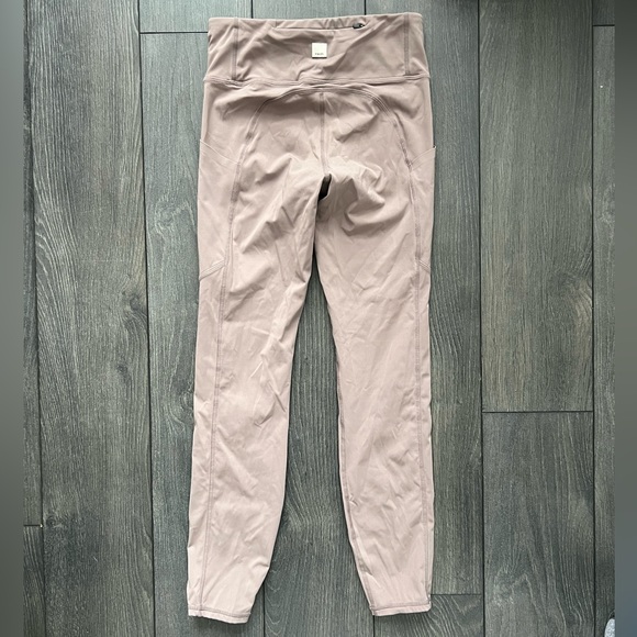 Vuori Stride 7/8 Leggings - Picture 6 of 10